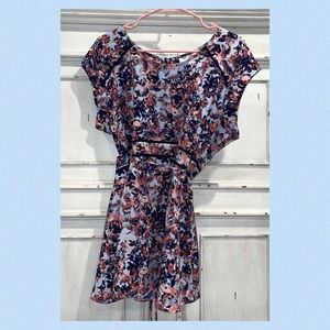 Maternity Floral Blouse Size XL